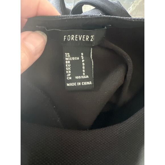 Forever 21 Black Pencil Skirt with Overall Straps Size Small - Picture 6 of 6